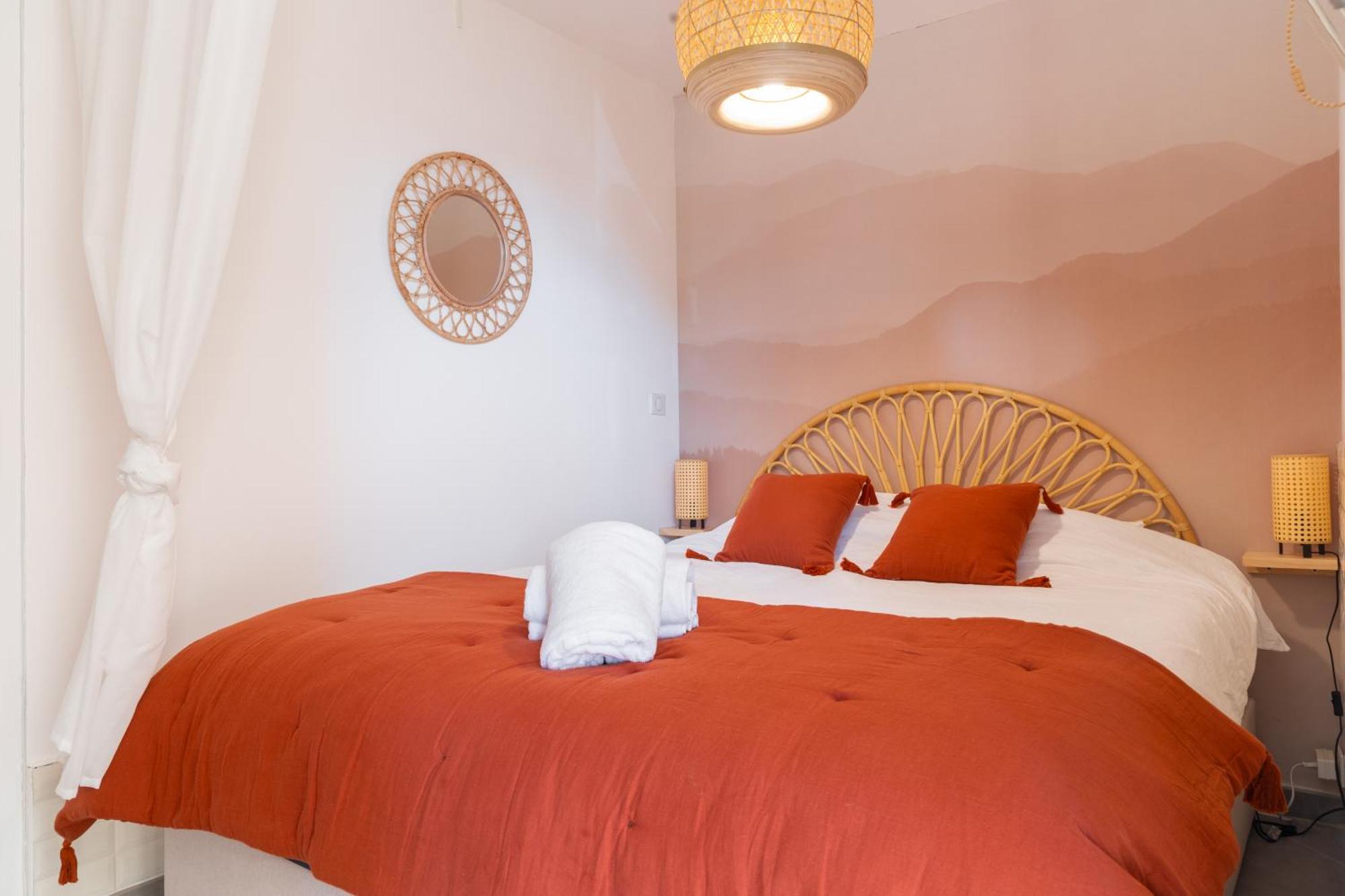 Appart Cosy, Piscine, Clim, Parking Prive - Proche Plage - Arrivee Autonome - Lit Queen Size La Seyne-sur-Mer Exterior foto